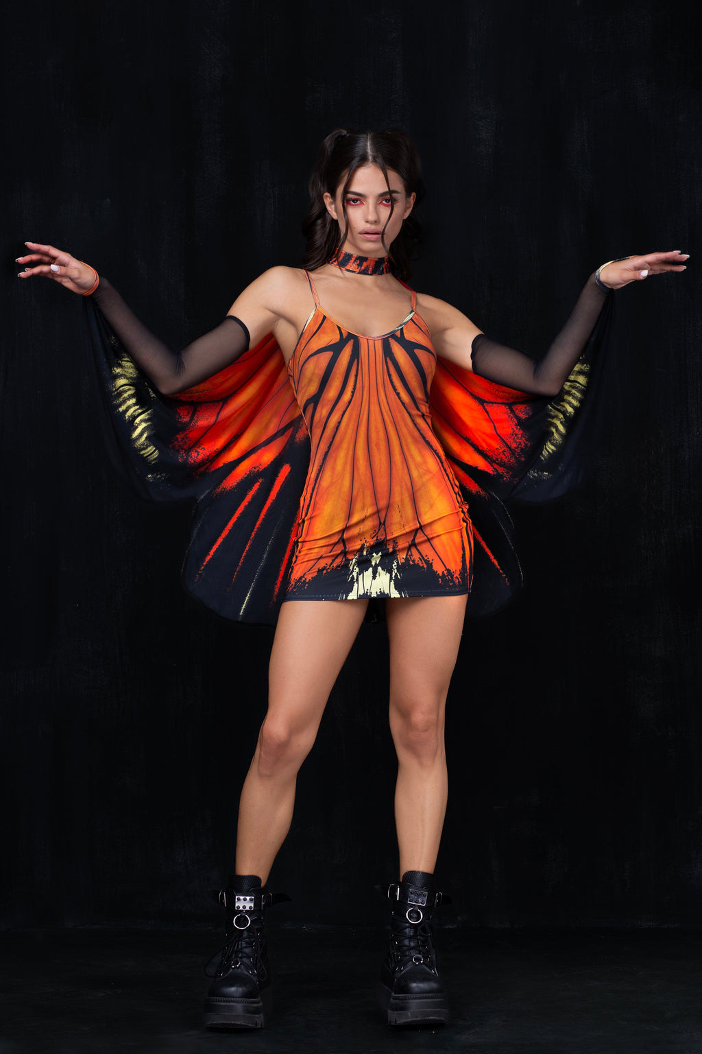 Flameburst Sleeved Wings