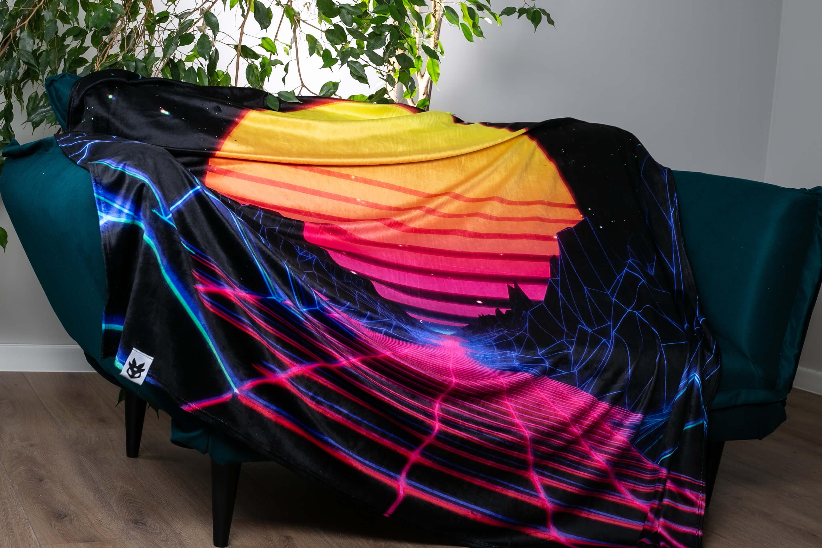 Synthwave Sunset XXL Towel