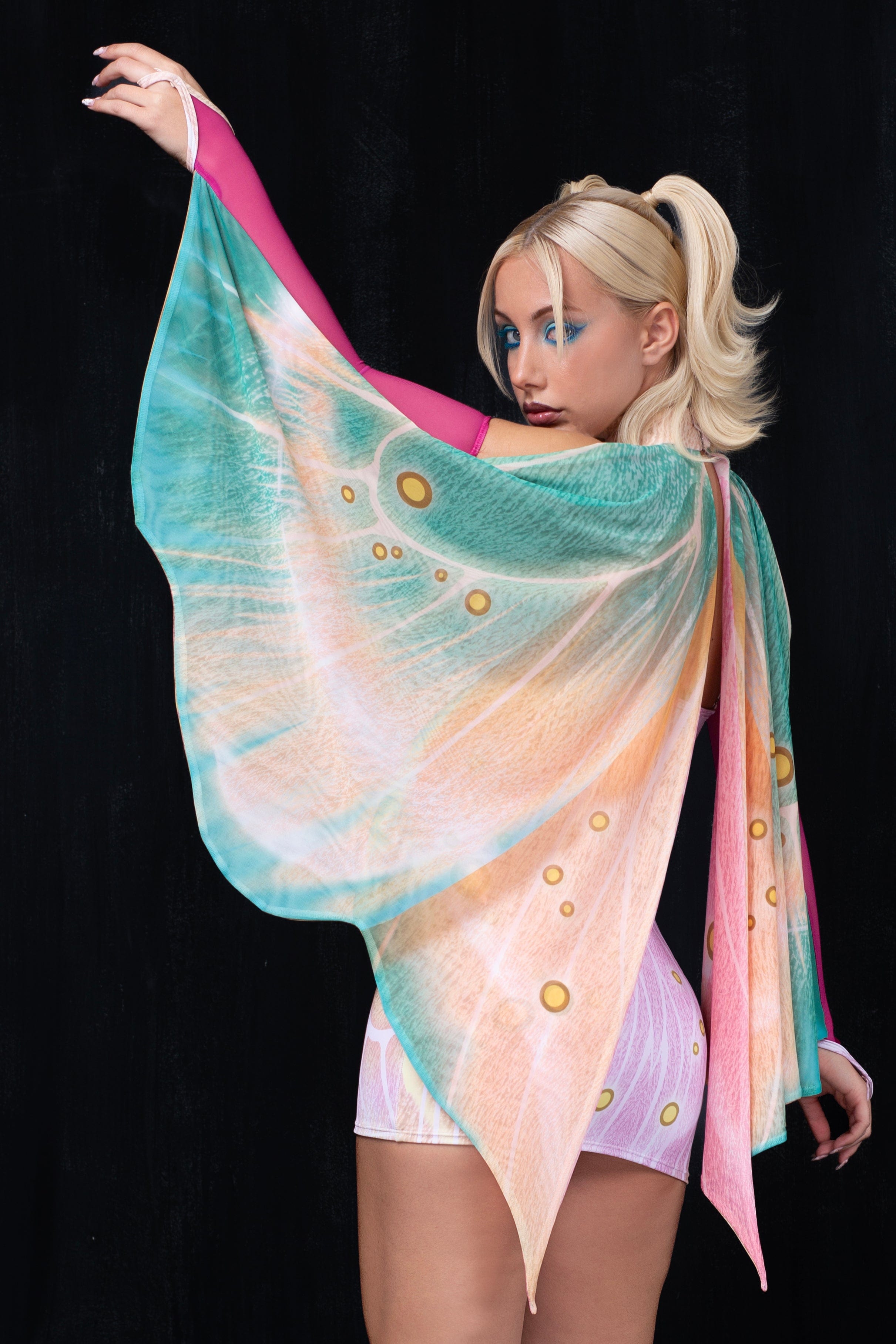 Luminous Lover Winged Set - BADINKA