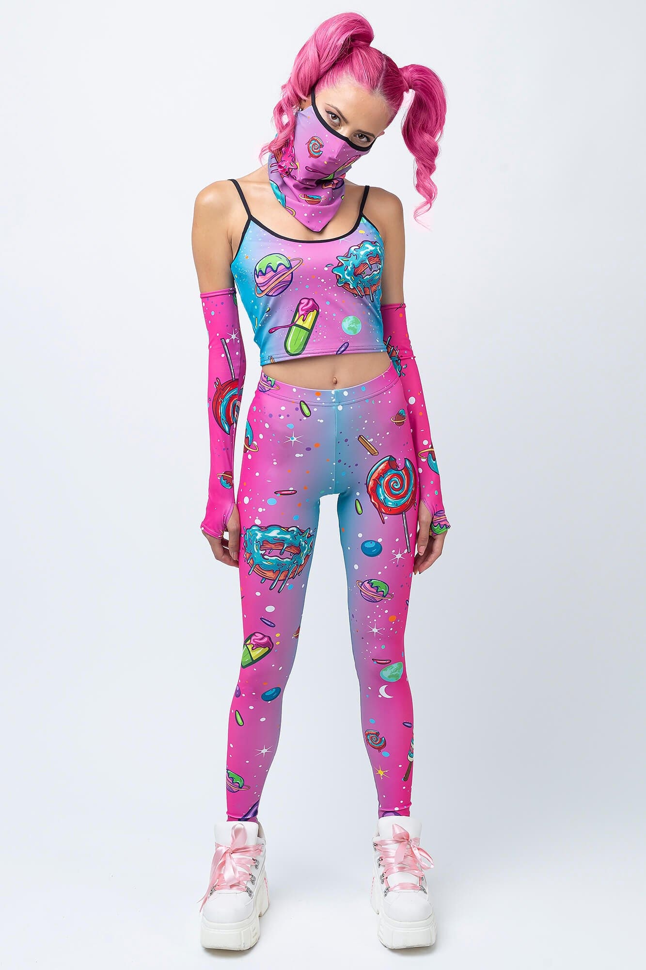 COSMIC MUNCH SET