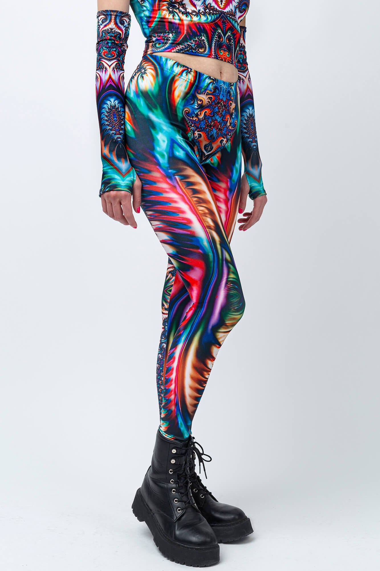 Beyond Divergency Slinky Top