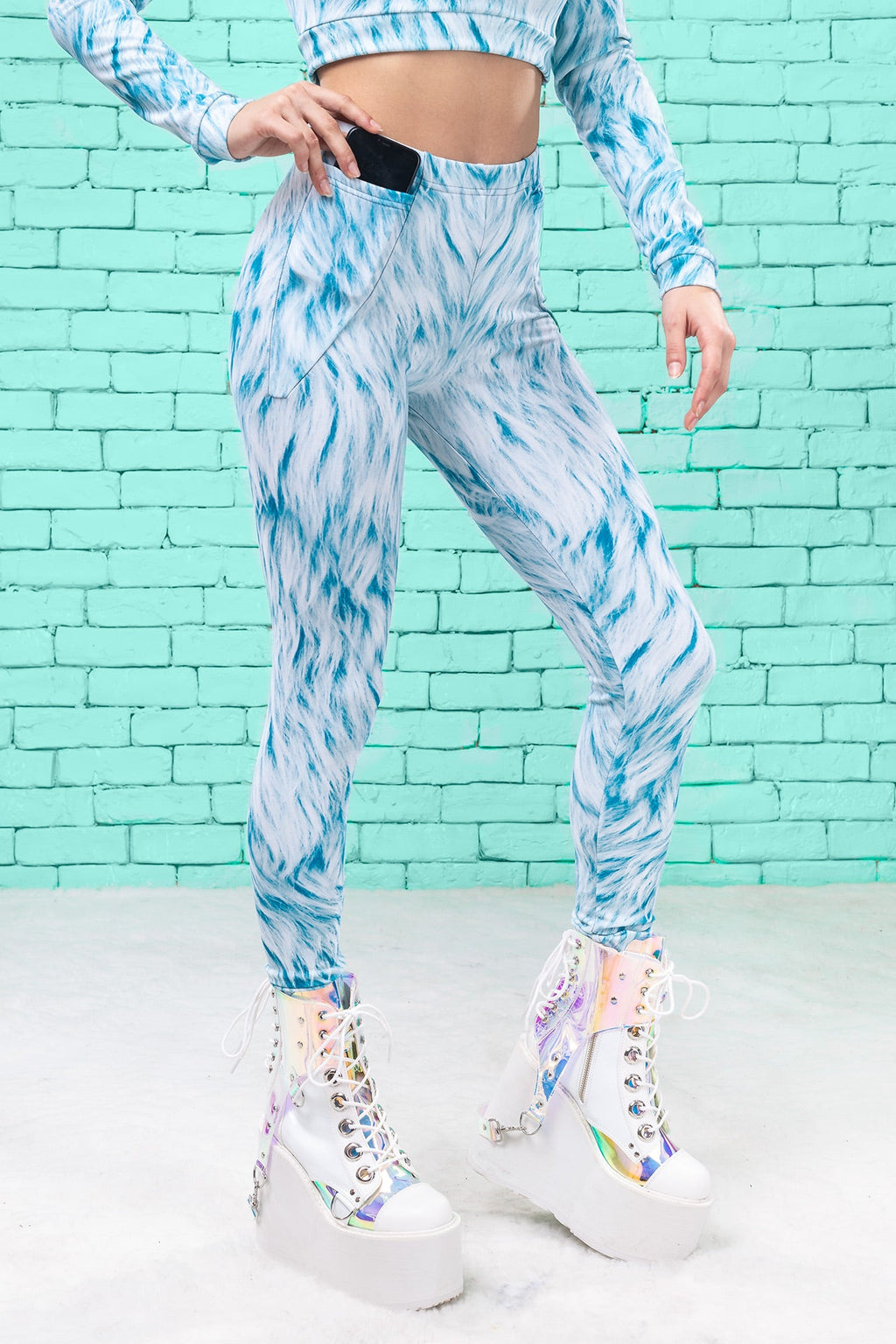BLUE FURR WARM LEGGINGS