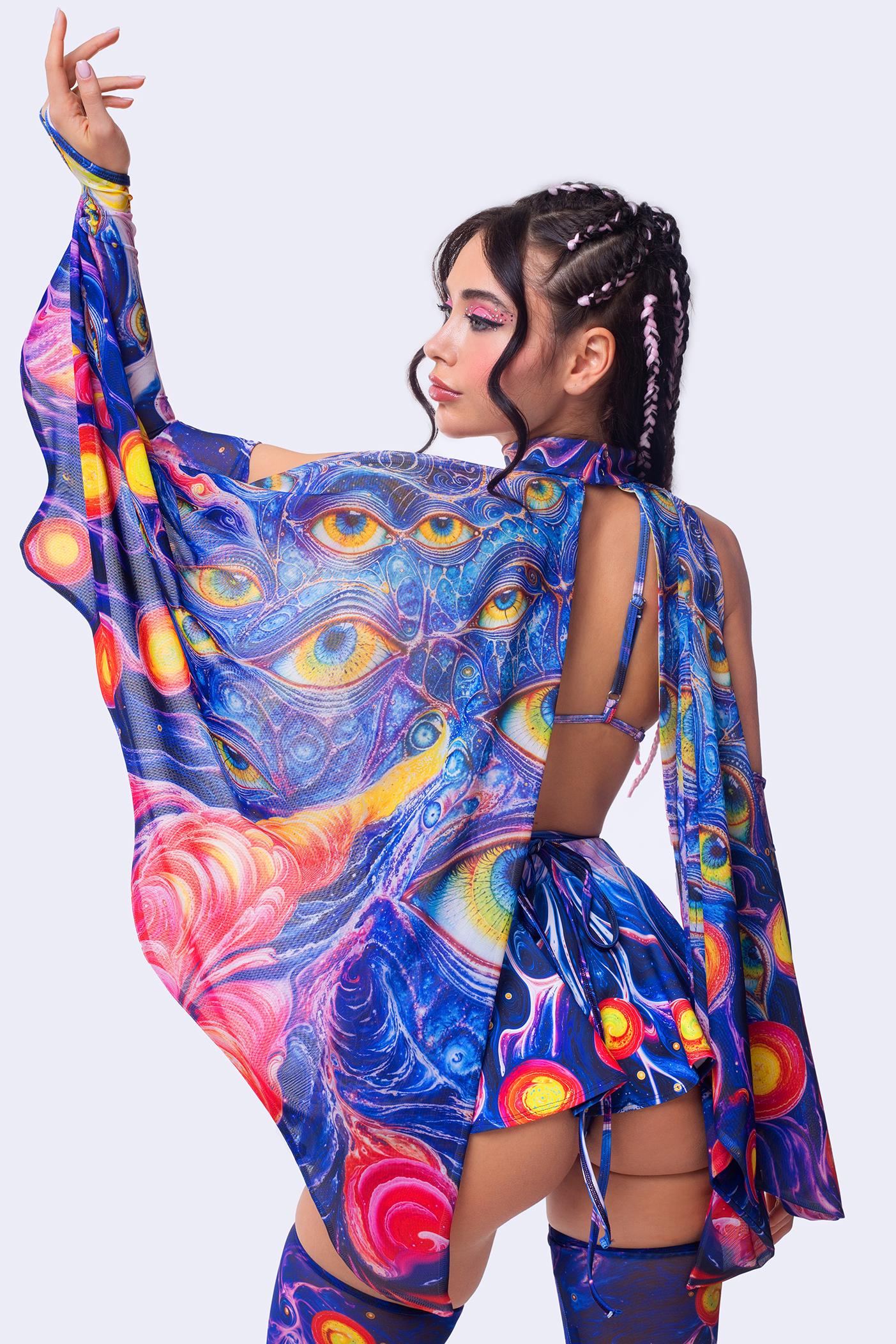 Ethereal Flux	Wrapped Triangle Top