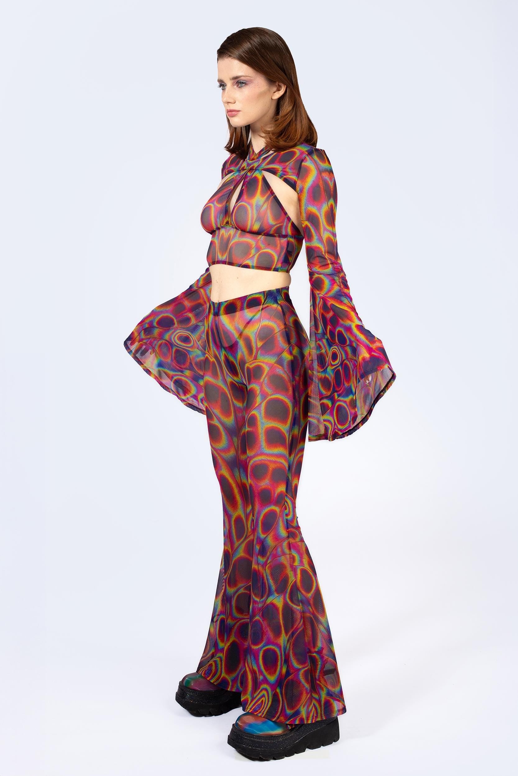 Peak Spot Criss Cross Top And Shrug